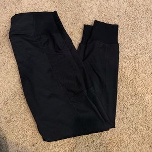 Mono B leggings